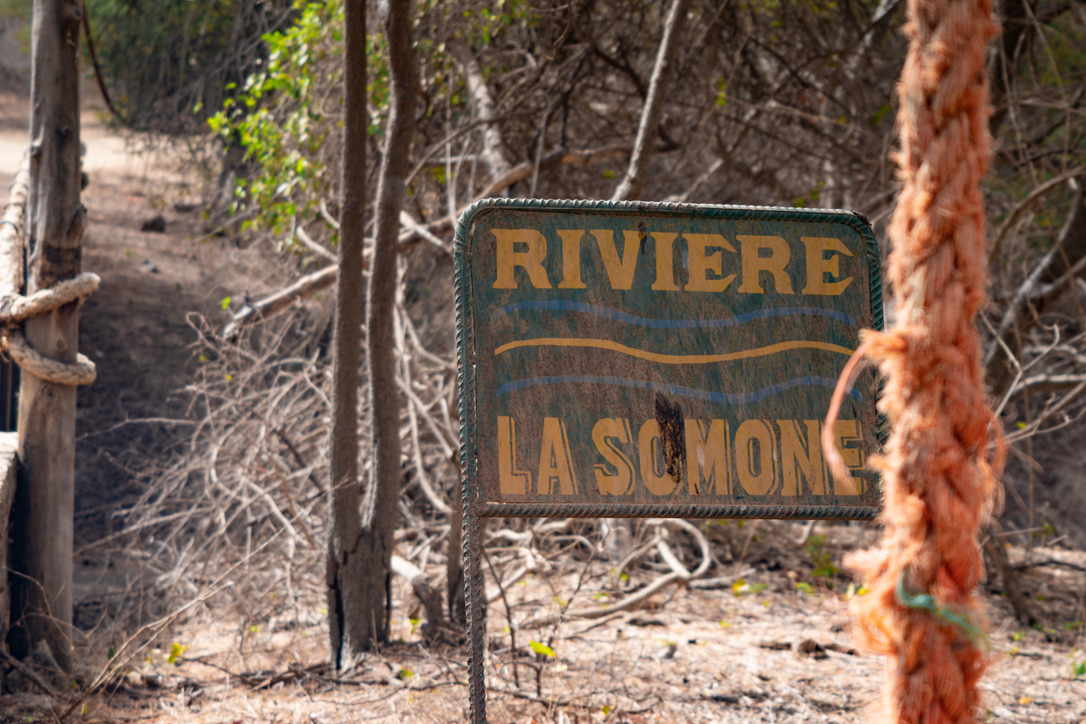 Schild Rivière La Somone im Senegal