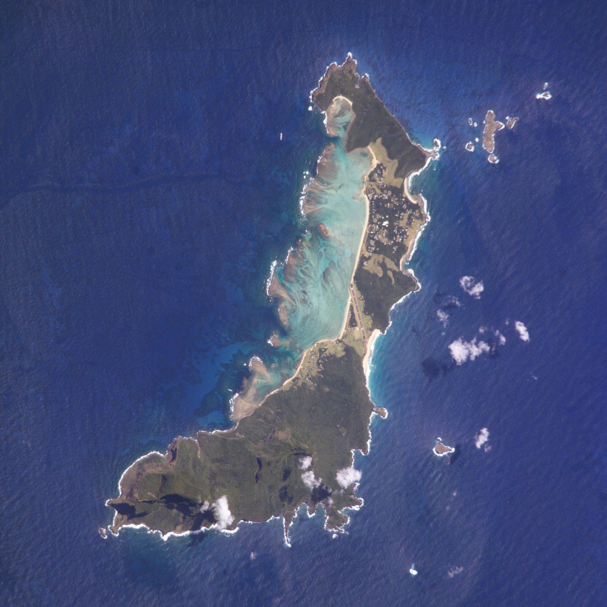 Lord Howe Island aus dem All · gemeinfreie NASA-Aufnahme.