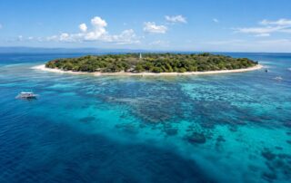 Küstenlandschaft und Meer auf den Philippinen